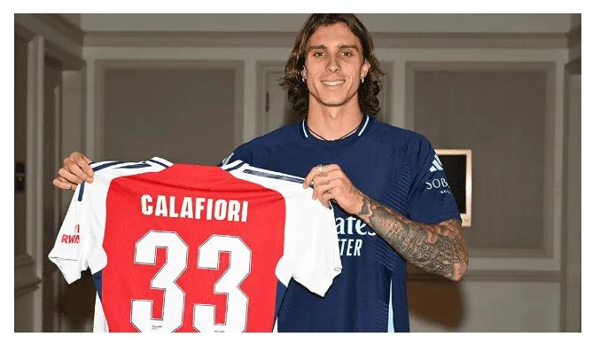 阿森纳官宣签约卡拉菲奥里 已马不停蹄飞致美国参训合练