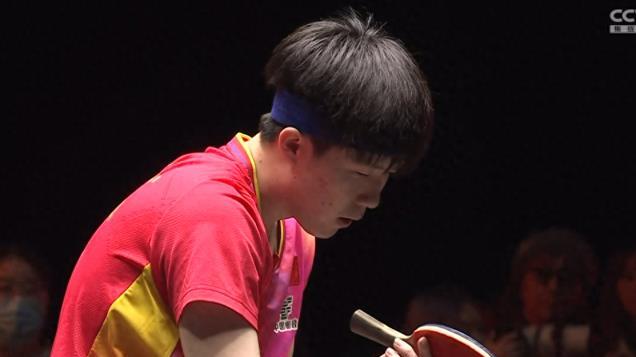 王楚钦1000+赛事第7冠：4-0横扫张本智和，又坐稳世界第一位置