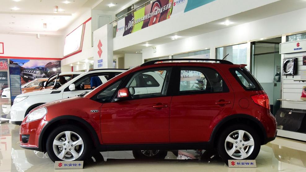 长安铃木-天语SX4：跨界融合的驾驶新体验