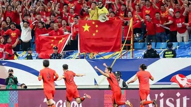 动真格！新球员归化已经正式启动，国足参加2026世界杯或真的有戏