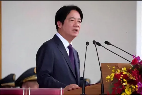 联合利剑落幕，台F16瞄准歼15惨遭压制，赖当局认输要听大陆话了？