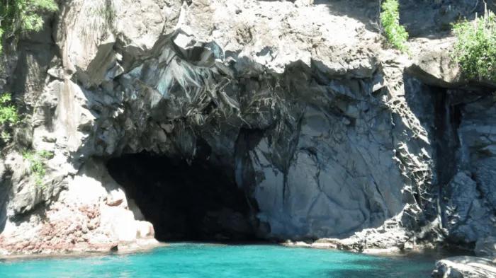 圣基茨和尼维斯投资入籍计划：详尽指南