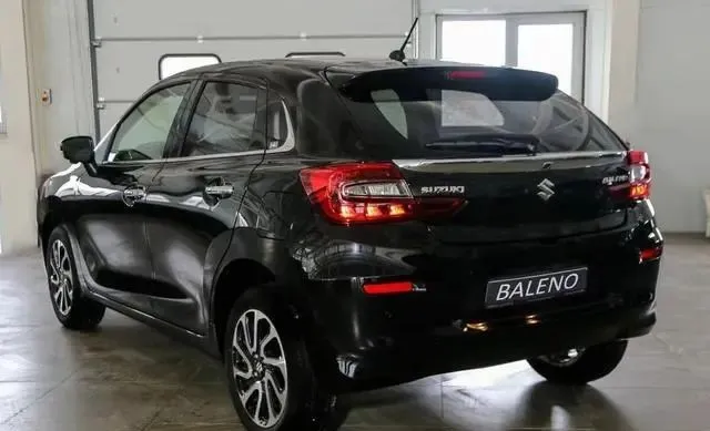 6万起！2.0T+8AT铃木新车，油耗4.3L，香到爆炸！