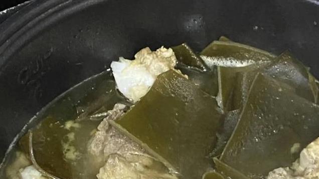 干海带直接用水泡？难怪越泡越硬，多做这3步，软嫩还不腥！