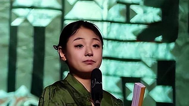 赵芸一被郭德纲捧红，同行发声：她就是我们一学员，还抄我的包袱