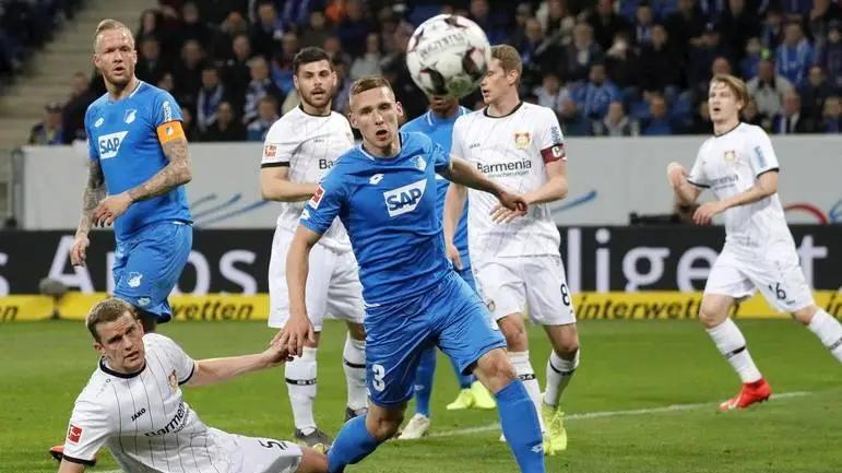 西甲 马洛卡VS塞维利亚 巴列卡诺VS巴塞罗那   布拉格VS马尔默 英联杯 水晶宫VS诺维奇 米德