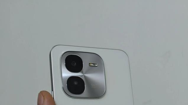 摸到良心说，iQOOZ9x这部LCD屏+6000mah+骁龙6Gen1，妥妥工作神机