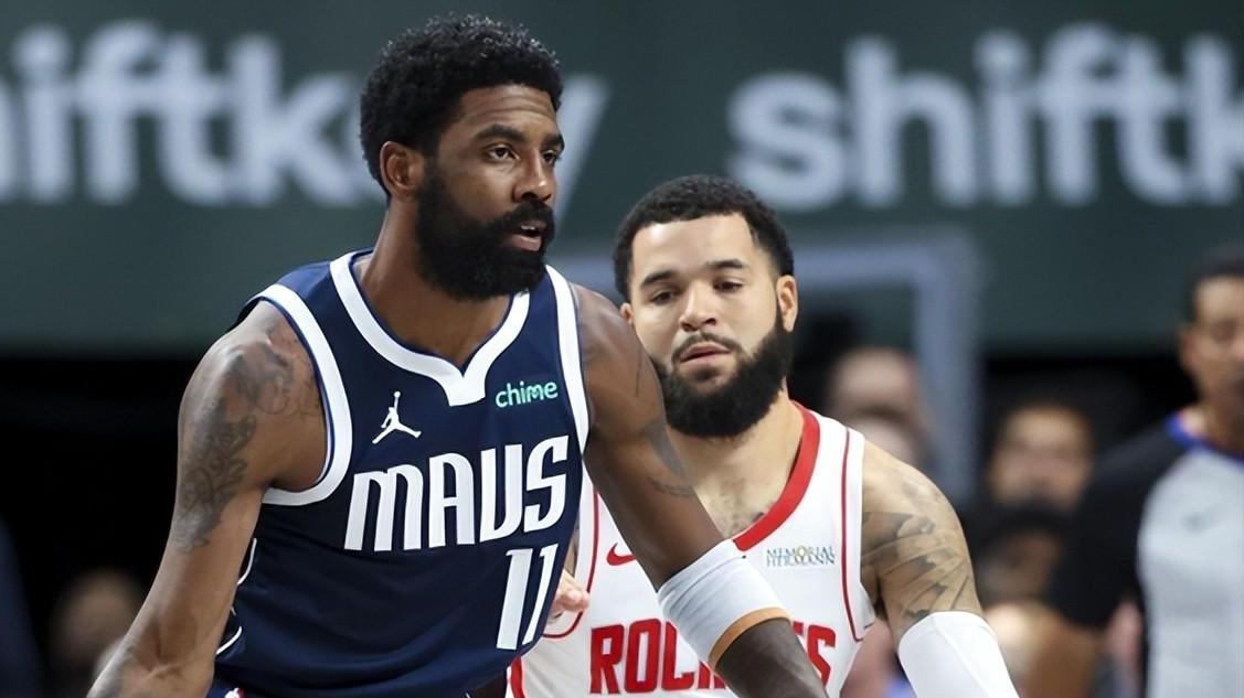 NBA常规赛：克莱2500三分里程碑逆转火箭失败格林23+12东欧57分！