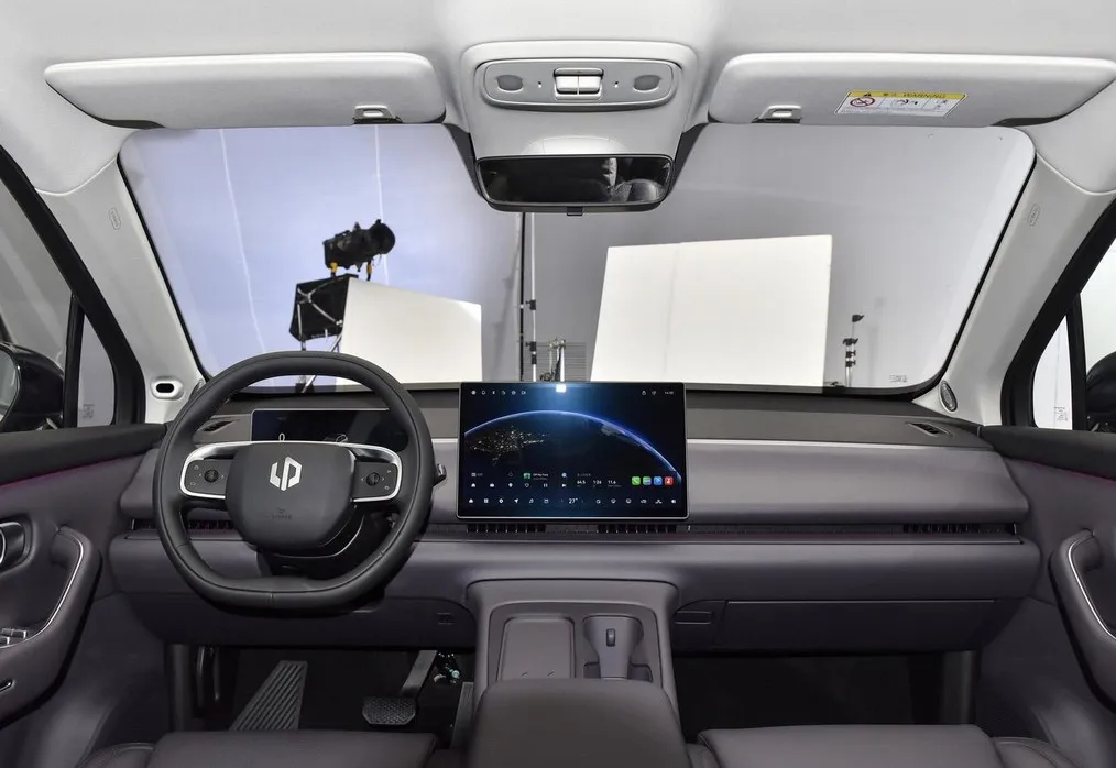 13万买中型SUV，231马力7.6秒破百，5.1L油耗，有点香