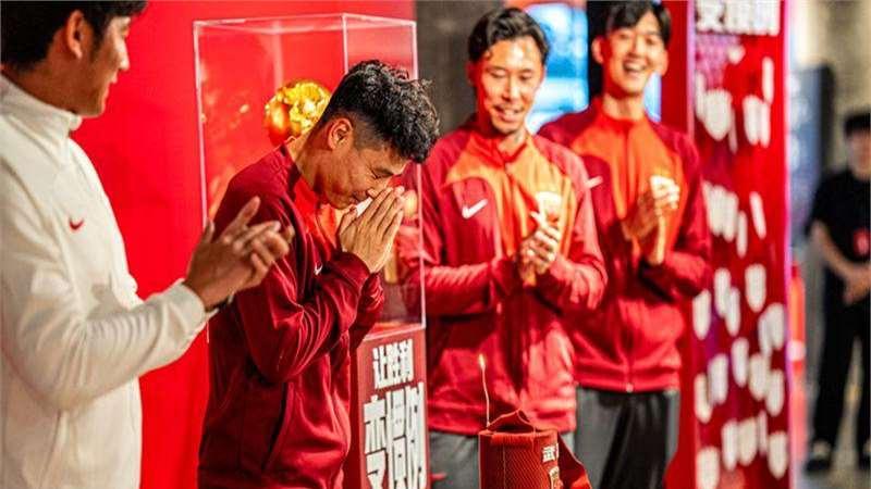 让胜利变惯例！武磊、张琳芃、颜骏凌与海港球迷分享夺冠心路历程