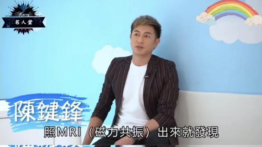 TVB“师奶杀手”陈键锋退圈转行做厨师！身材发福严重不敢认…