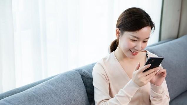 假如给你100万，让你一年不碰手机，你能做到吗