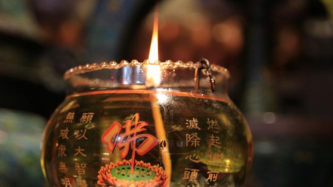 深究佛学：为何它能让人在迷茫中找到方向？