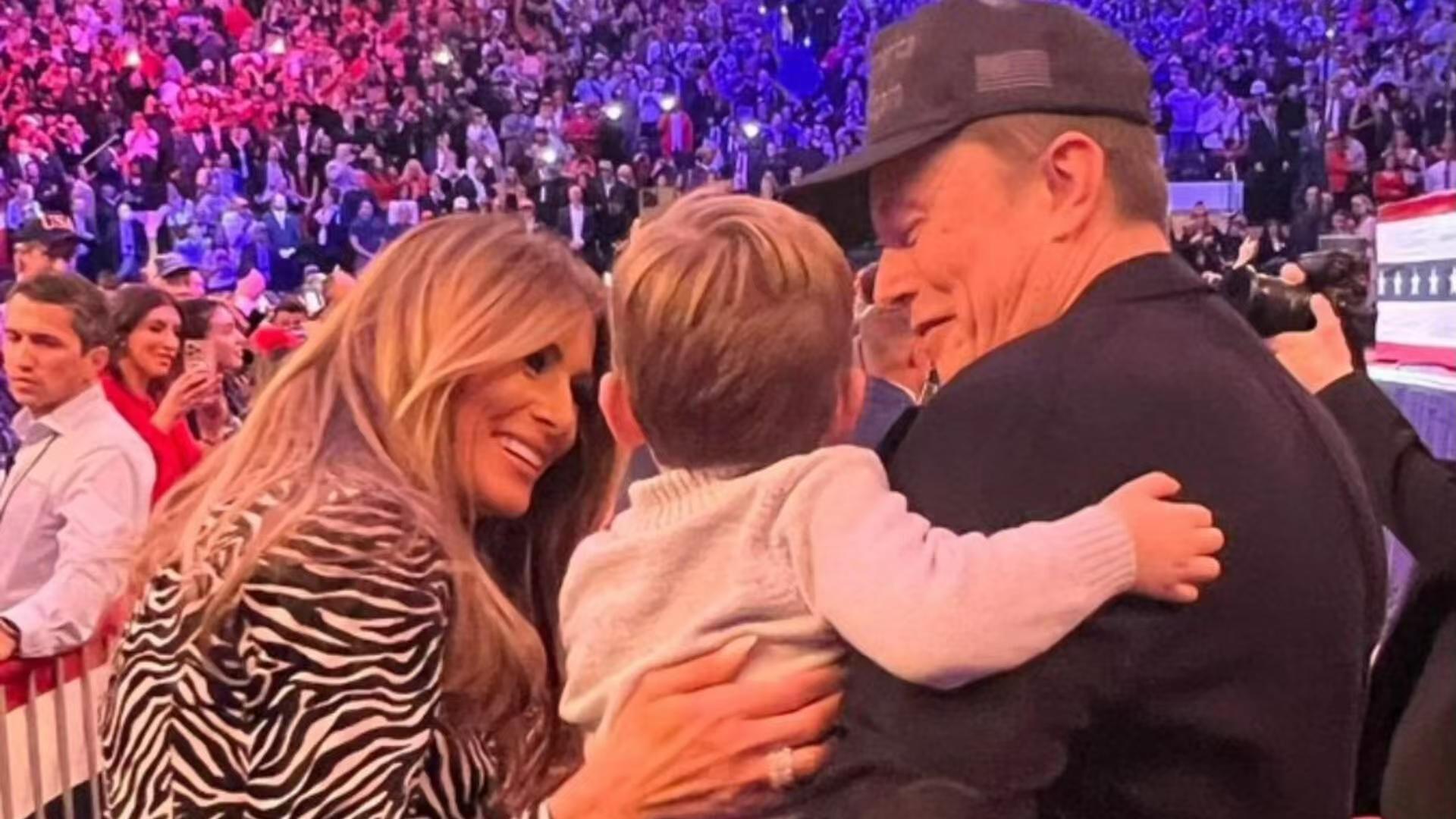 马斯克巧妙避开特朗普全家福，小儿子却成焦点