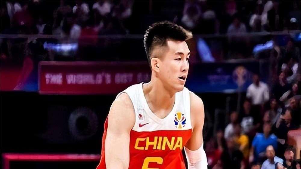 惨败青岛！辽篮26岁后卫只攻不组织，现场球迷高喊还我艾伦！