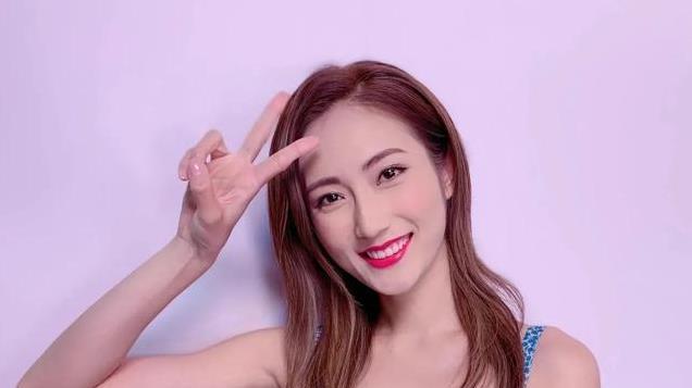 蔡嘉欣：从ViuTV主持到荧屏新星的华丽蜕变