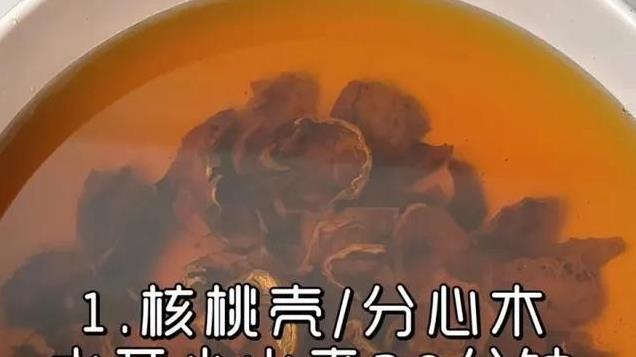 老公连续吃了两周核桃壳煮鸡蛋后，整个人都舒服了，建议收藏试试