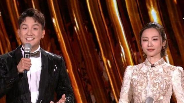 澳门回归25周年文艺晚会，节目安排有深意，晚会不见内地歌手身影