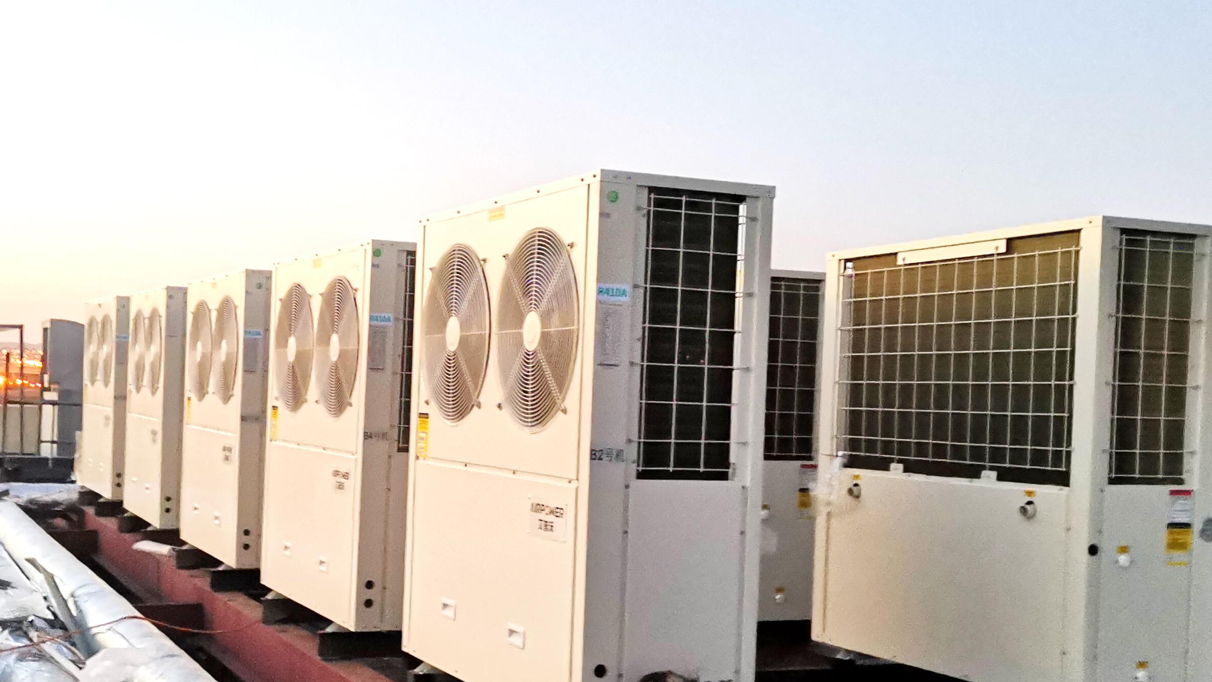 河北空气能热泵系统主机滴水是怎么回事？处理方法有哪些？