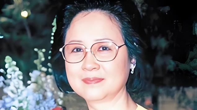 琼瑶：将丈夫前妻踢出自家公司，丈夫痴呆后要求放弃治疗