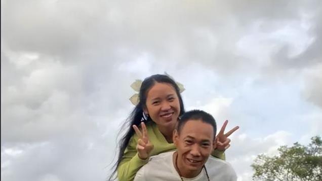 四川大叔跟20岁老挝美女恋爱，大姨子要1亿老币彩礼，到底给了没