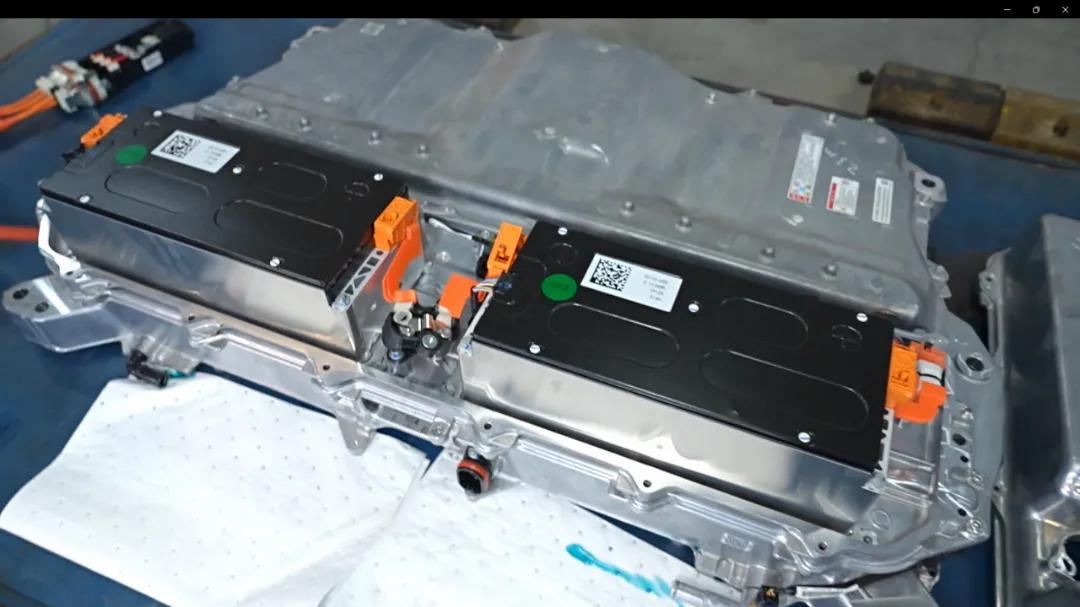 实力“拆穿”英仕派，内外兼修尽显型智风采