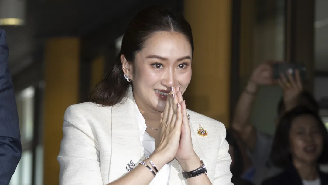 泰国前总理他信之女贝东丹当选泰国新一任总理，成为泰国最年轻女总理！！！