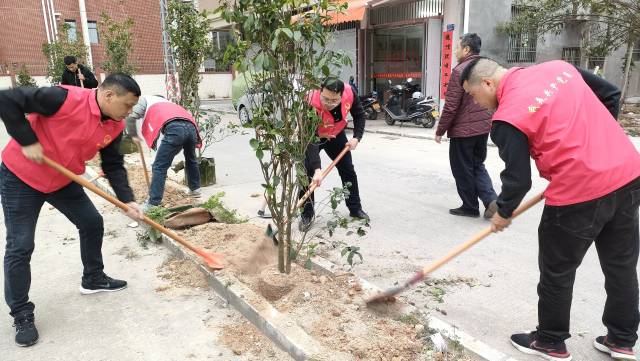 陆丰甲子镇半径社区：党群阵地让服务“开门可及