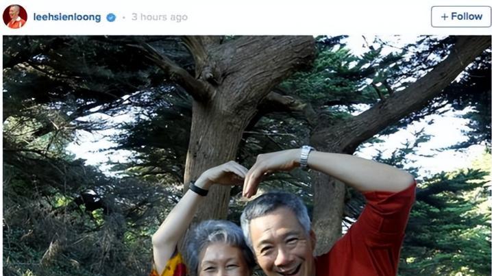 70岁李显龙卸任总理后，和妻子何晶首次访华，拍照时两人却没挨着