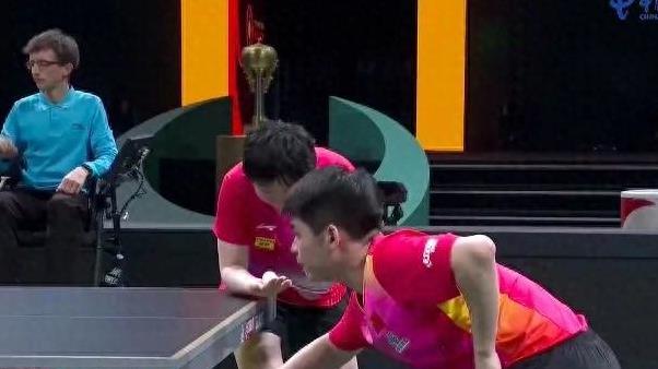 国乒8-0澳大利亚取得开门红，世乒联世界杯：林诗栋蒯曼轻松获胜