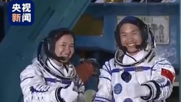 才上去半个月，神十九航天员身体状况变化明显！太空现状大公开