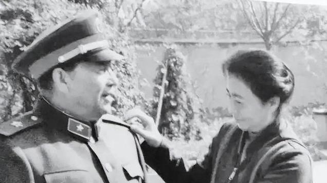 53年秦基伟受毛主席单独接见，当面开了个玩笑，主席：我可没说过