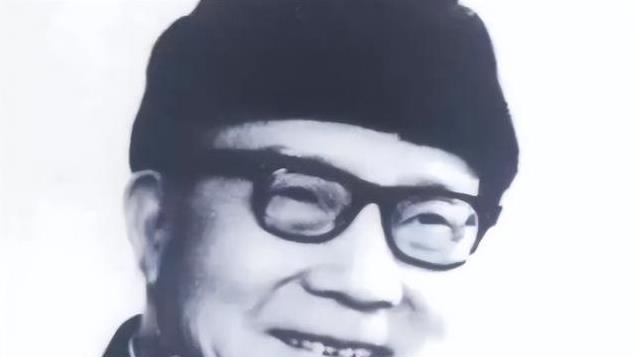 74年，秦城监狱一囚犯在劳动，却收到毛主席来电：参加国庆招待会