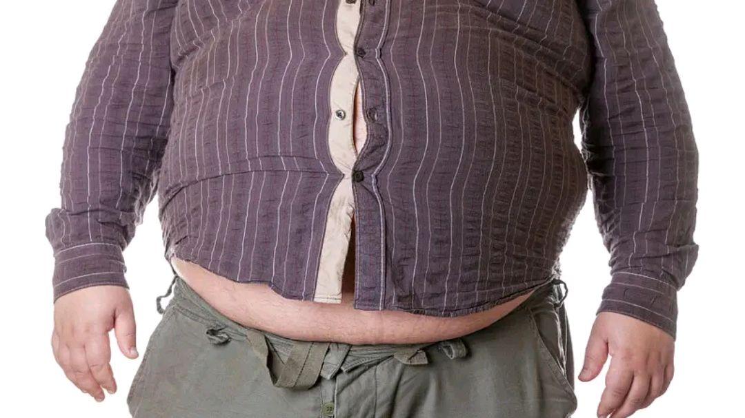 腹部和内脏脂肪影响身材和健康，坚持4步走，轻松减掉多余脂肪