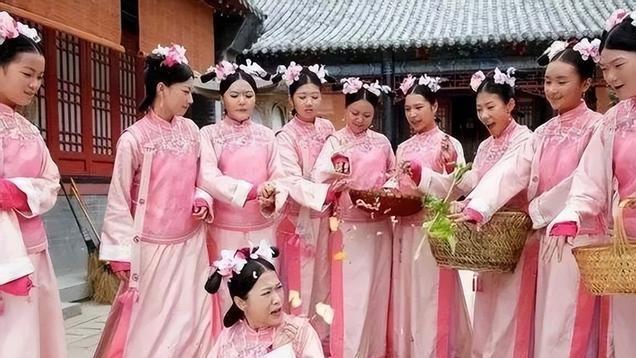 清朝宫女被放出紫禁城后，为什么连流浪汉都看不上？溥仪道出真相