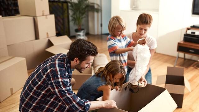 儿子和父母互送对方进精神病院，不出意料三人均被“确诊”