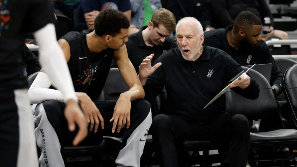 波波维奇轻微中风，马刺官方通报康复进展