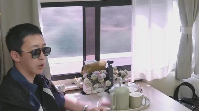 太炸裂！葛夕老师自曝3年没有性生活：每次都是我求着他