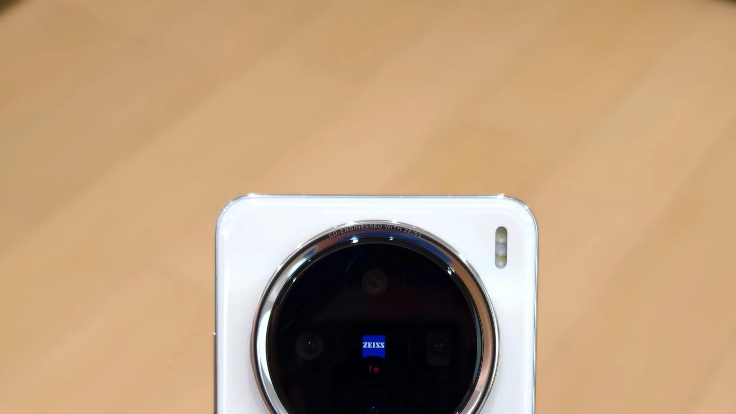 vivo x200个人深度体验分享，只说真实感受。