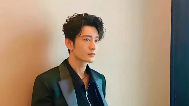 黄晓明的情感深渊：从光鲜到崩塌的三个月，人生再无“回头路”