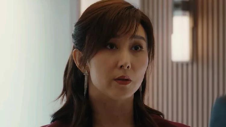 婚内婚外：最美女神上线，虽然造型不咋地，但46岁胡静惊艳全场