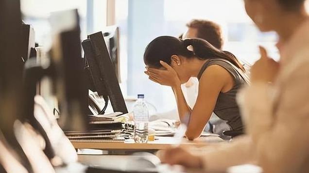 曹德旺预言：2025年，没有买房的人，五年后是失败者还是幸运儿？