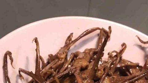 酱香鸭舌的做饭