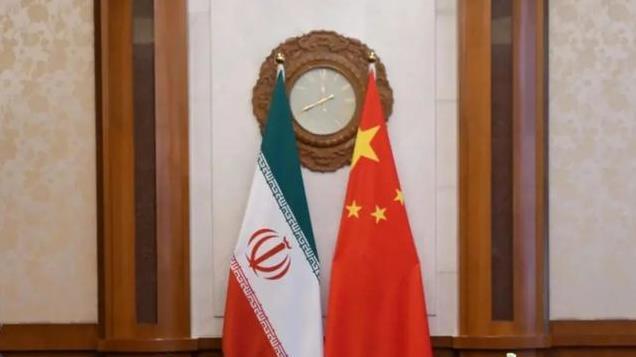 短短3天之内，伊朗高层两次上门对表，只为25年和中国的一个约定