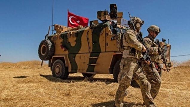 迫在眉睫的大战：土耳其军队集结北境，叙利亚库尔德人有大麻烦