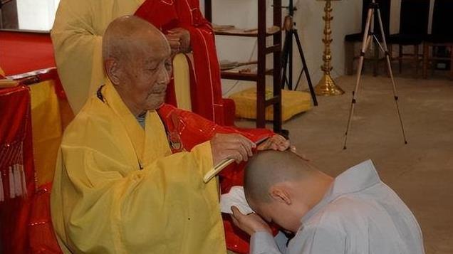 985美女学霸因梦出家，被称作“最美尼姑”，如今仍不愿还俗
