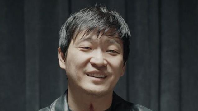 出道18年，如今44岁靠勇气演活宋小军，不挑角色的演员真的很难得