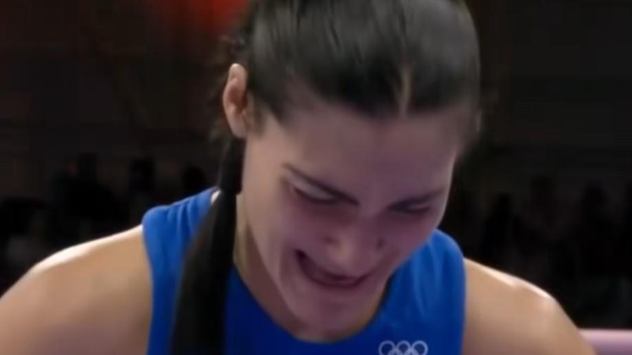 奥运特辑丨韩国记者踩坏球拍、变性选手打拳击、梁王组合偷后场