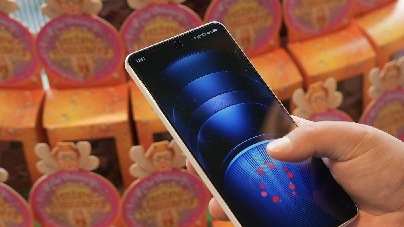 主打一个既要又要，7月性能手机安利，老司机选它