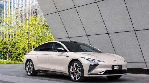 工信部完成申报：一新车量产，固态电池上车，纯电续航超1000km！